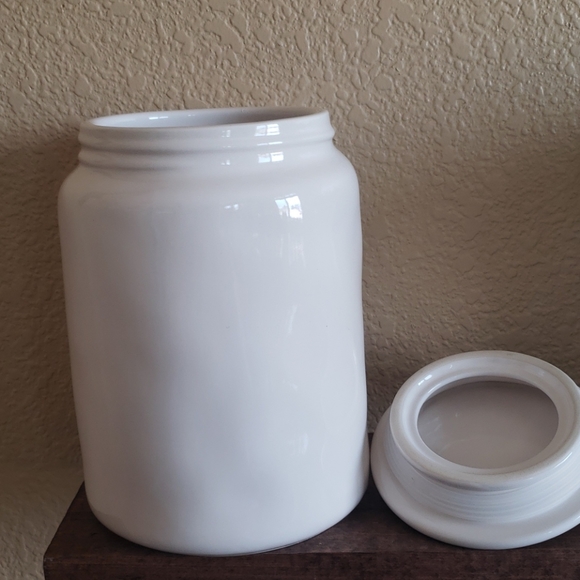 SOLD Rae Dunn Rice Canister - Picture 4 of 4